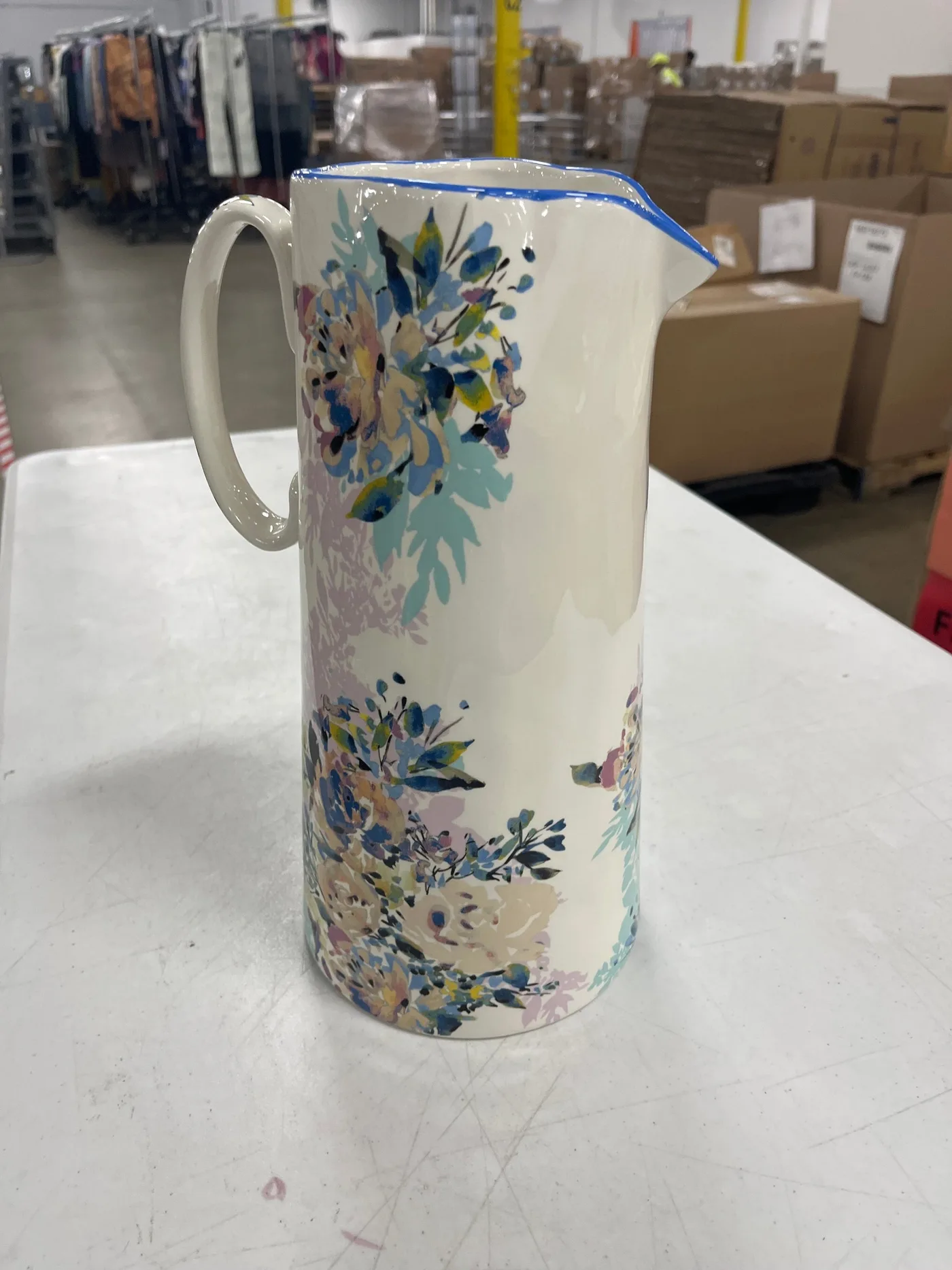 Assorted Large Vases: 85% Off Original Retail (G58149) — additional view 2
