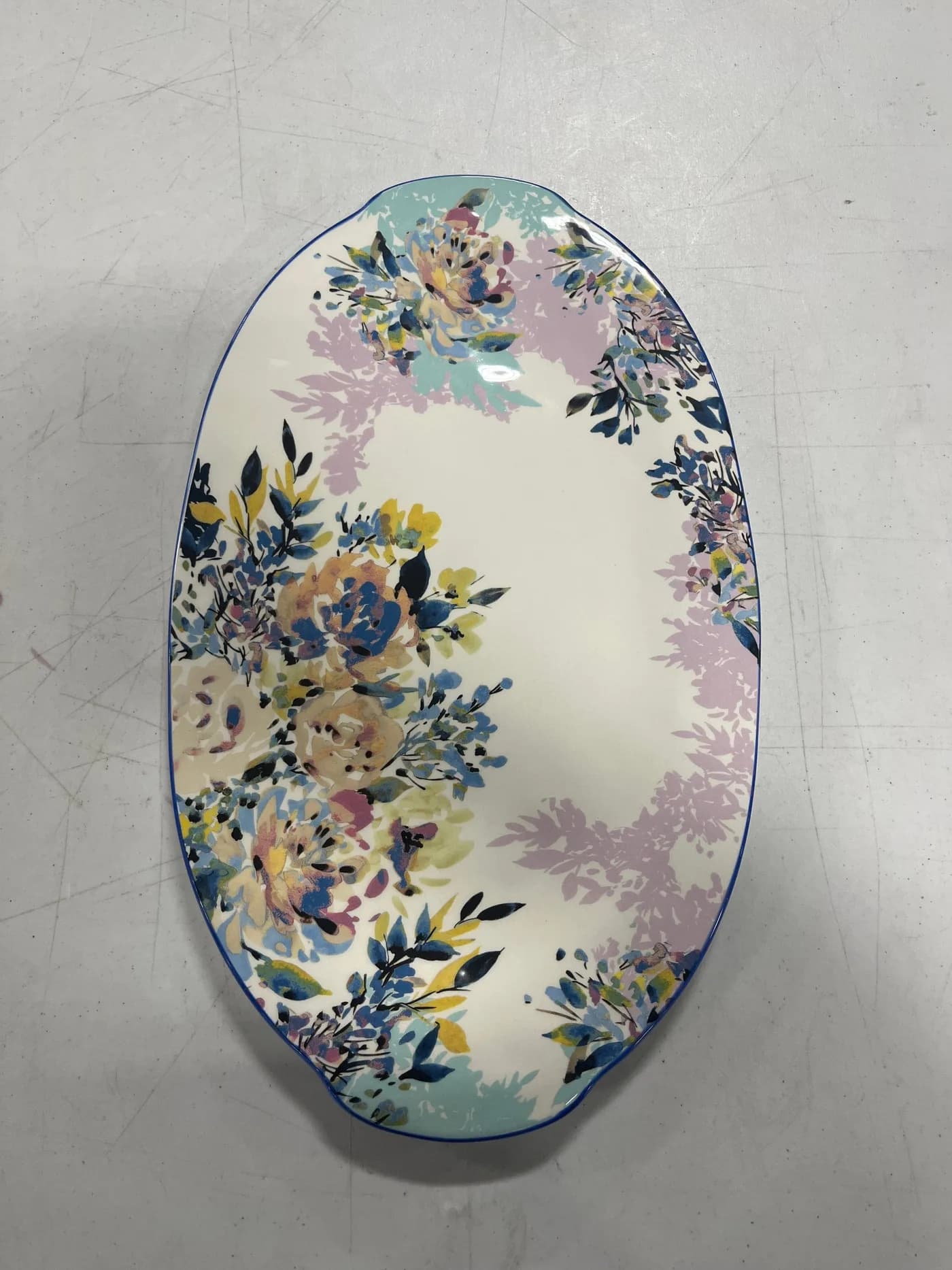 Assorted Large Table Top Plates: 85% Off Original Retail (G58145) — additional view 2