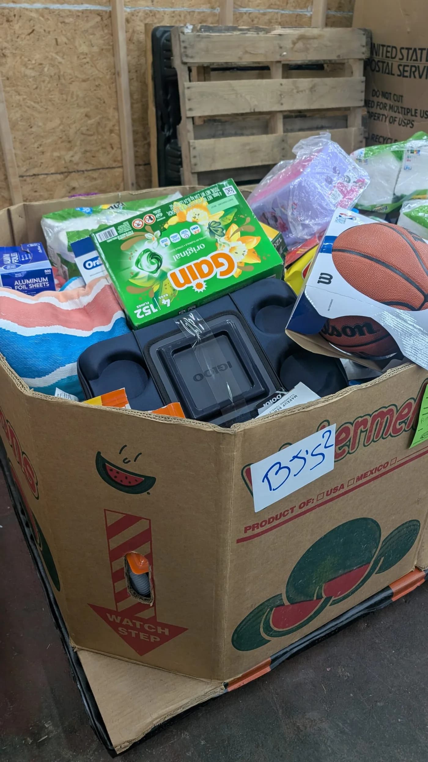 BJ's Household Pallet, Mid Tier — full lot photo