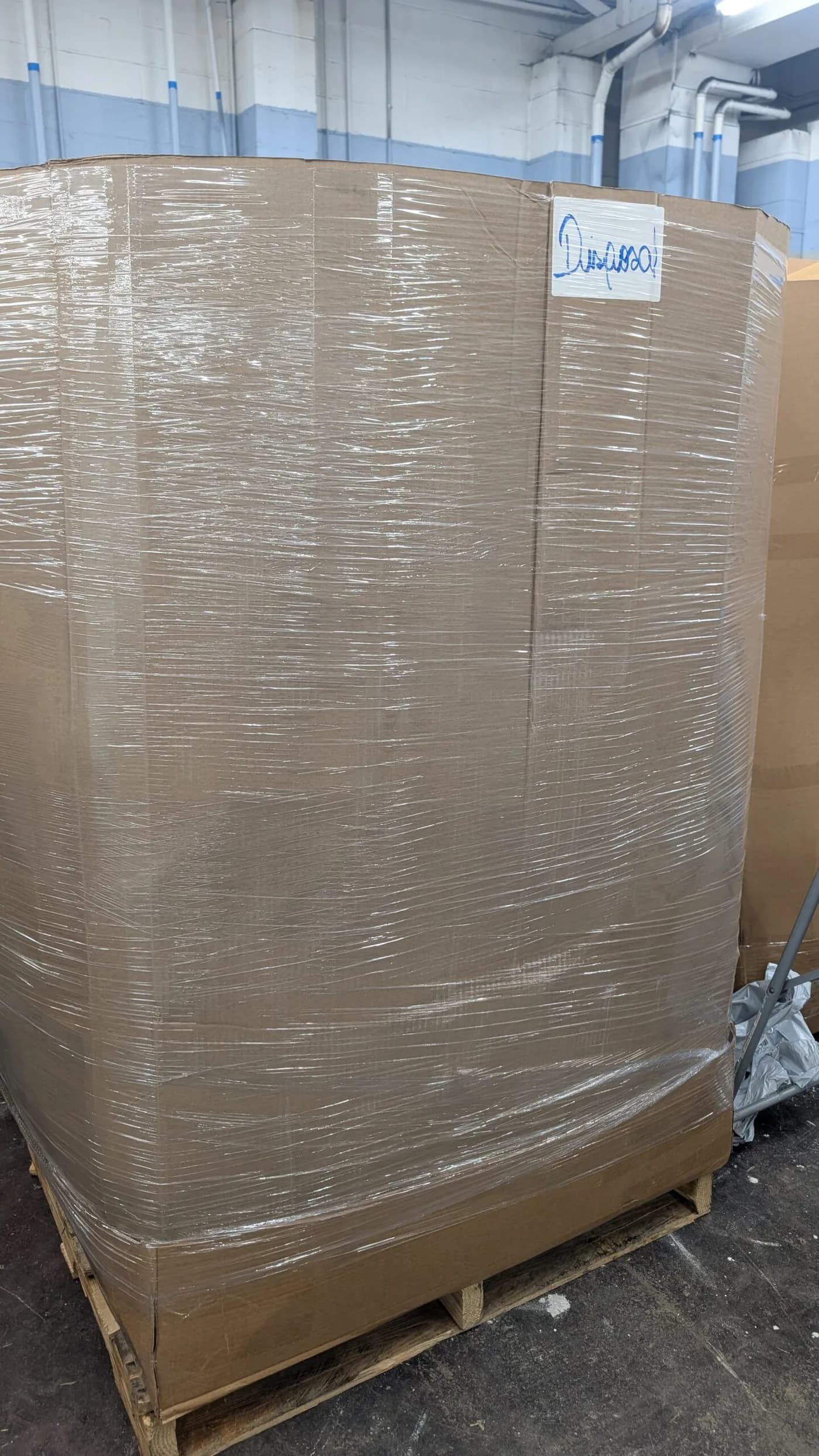 Craft & Sewing Supplies Pallet — full lot photo